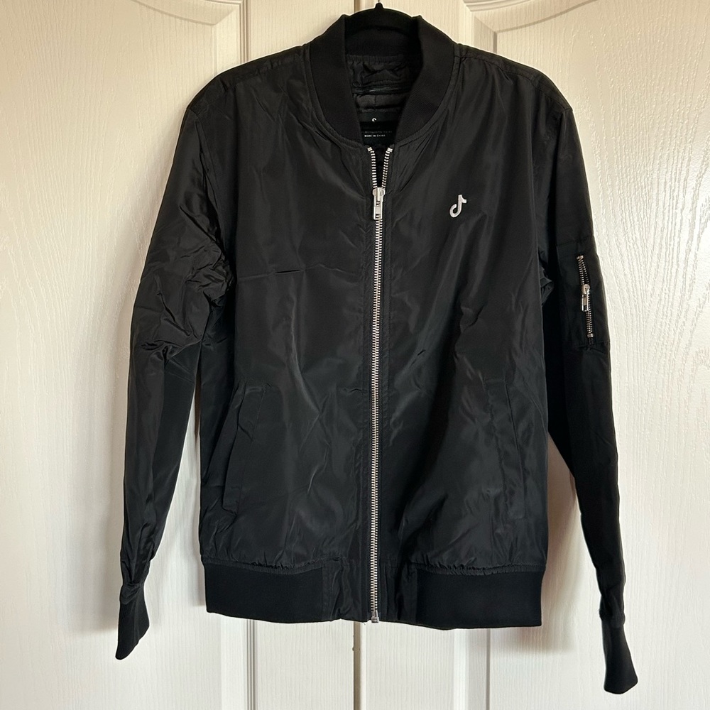 Tik Tok Influencer black nylon bomber jacket size small
